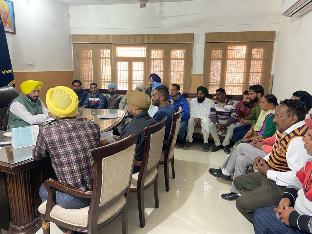 सरकार बिना किसी पक्षपात के प्राथमिकता के आधार पर लोगों के काम करने के लिए प्रतिबद्ध है- जस्सी सोहियांवाला